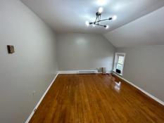 Picture of Wingham Upper 3 Bedroom Apartment