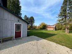 Picture of Charming 2-Bedroom Farmhouse in Proton Station