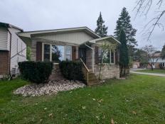 Owen Sound 3 Bedroom Duplex